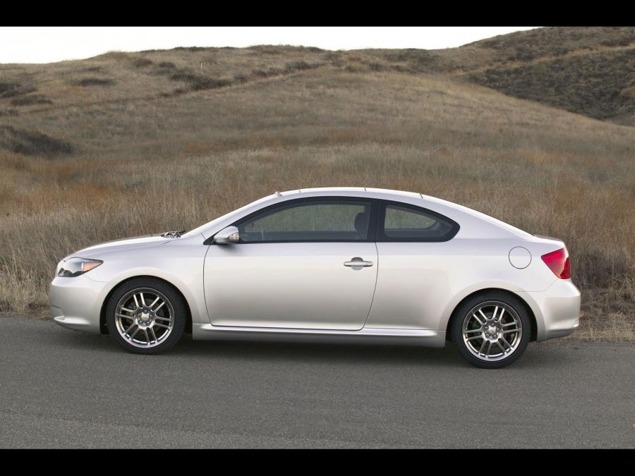  Scion tC 2005 года  (фото 79 из 130)